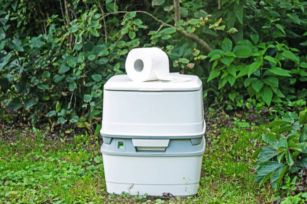 Best Portable toilet rental cost  in Dover, OH